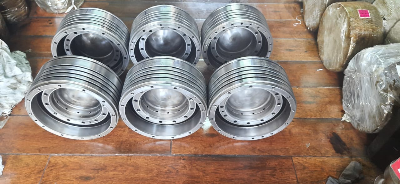 Main Engines & Spares